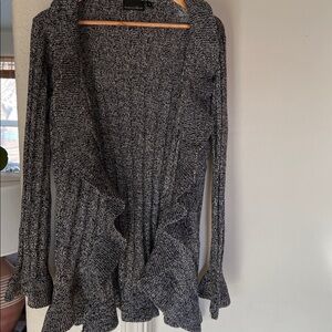 Brittany Black ruffled bell sleeve two tone cardigan black white small